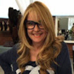 Meet your Posher, Debra